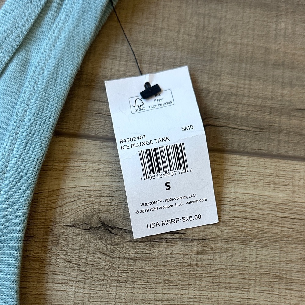 Volcom Light Blue Graphic Tank - Picture 2 of 5